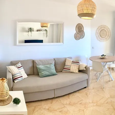 Puerto Marina Firts Line Appartement *